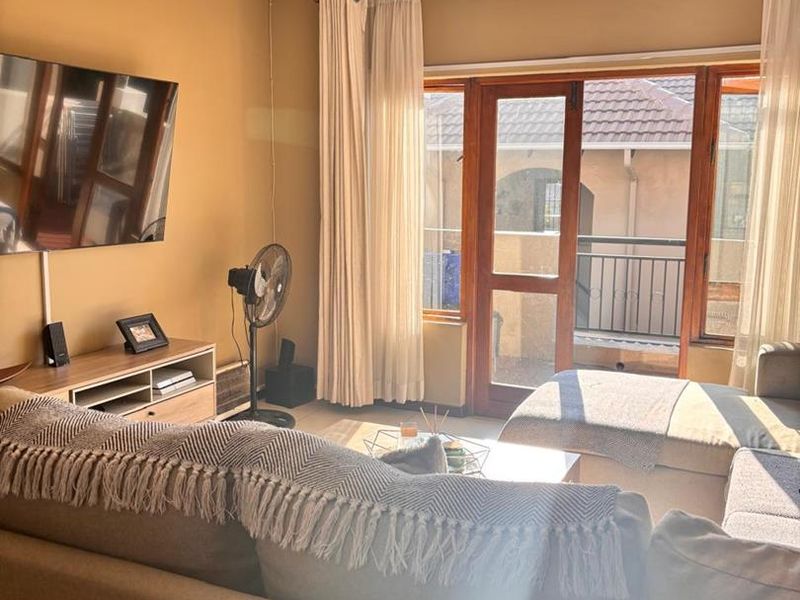 Lock-Up-and-Go Living in the Heart of Meyersdal - Photo 10