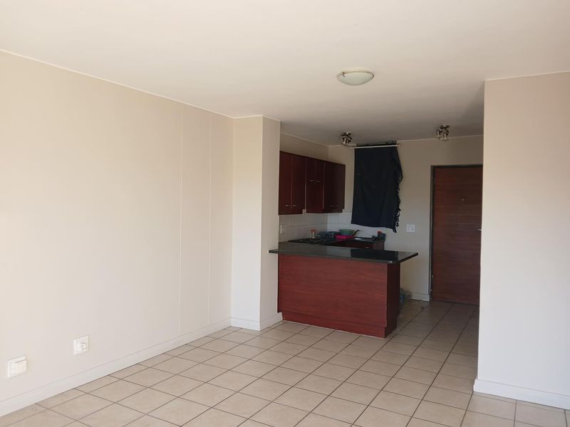 2 Bedroom apartment for rent in Tygerfalls - Photo 10