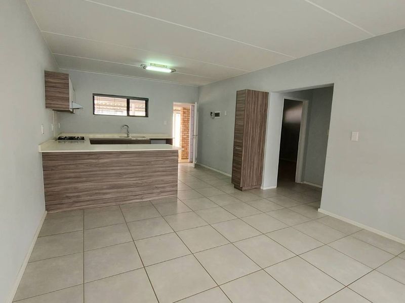 Be The Proud Owner Of This Ground Floor Unit! - Photo 5