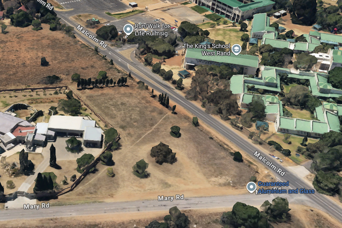 PRIME COMMERCIAL DEVELOPMENT OPPORTUNITY in POORTVIEW - Photo 2