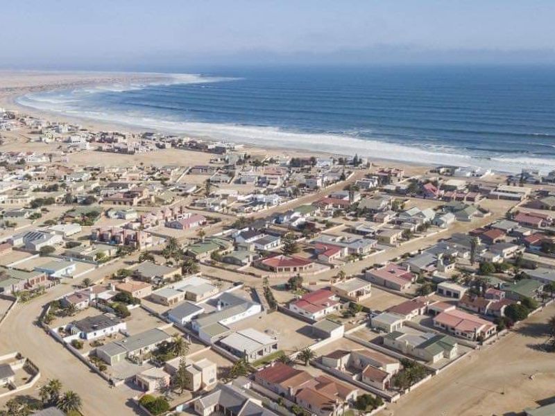 Vacant erf, ready to be built on. - Photo 2