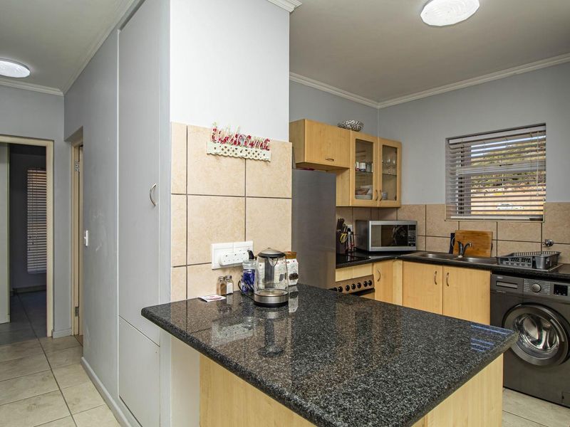 Perfect Holiday Apartment in the Heart of Diaz Beach - Photo 8