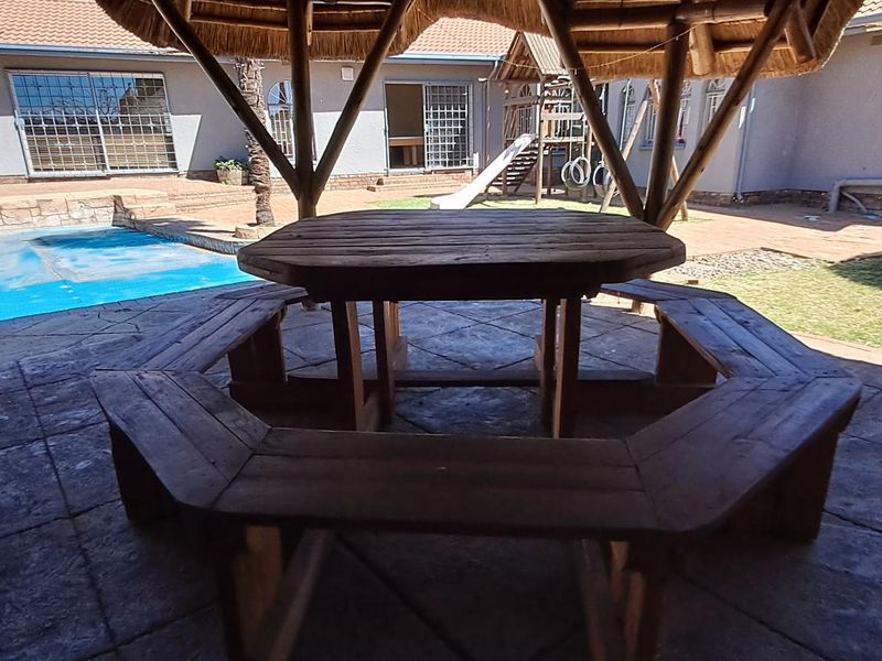 Best Area.....All you need ! - Photo 8