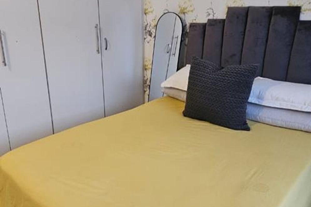 1 Bedroom Apartment in Crystal Park - Photo 5