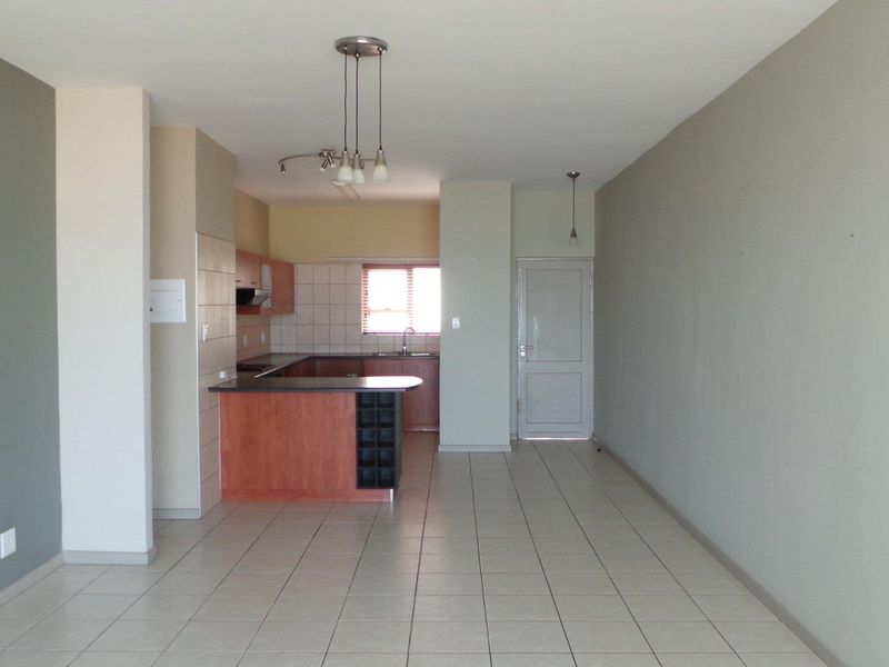 Perfect Lock up and Go Holiday Accommodation with sea view - Photo 3