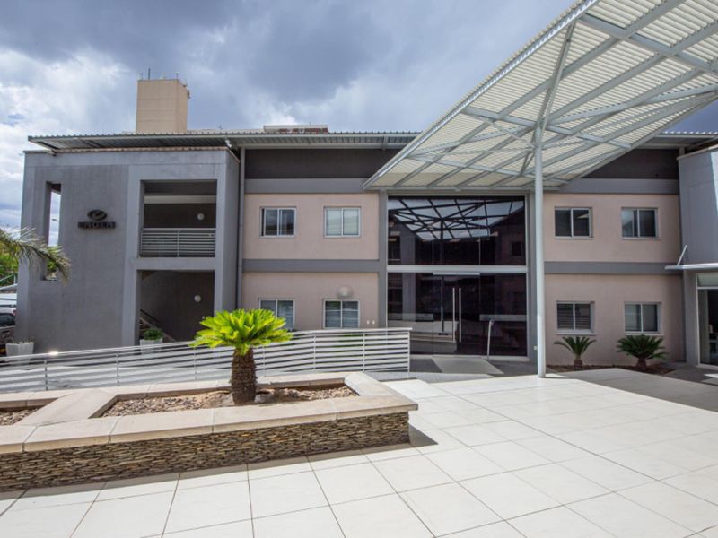 FOR SALE - Office space in CBD for Investors! - Photo 2