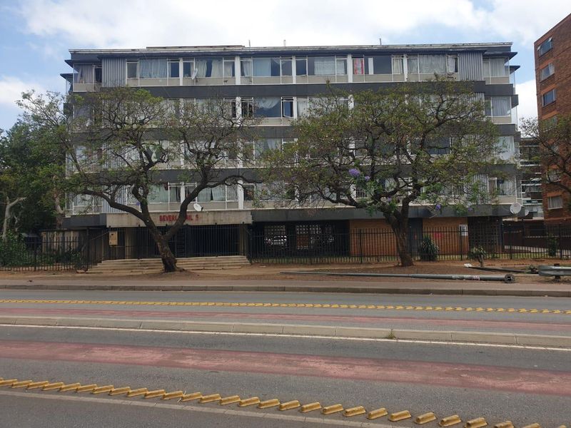 Delightful Apartment - Photo 5