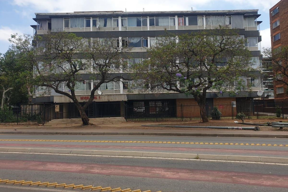 Delightful Apartment - Photo 5