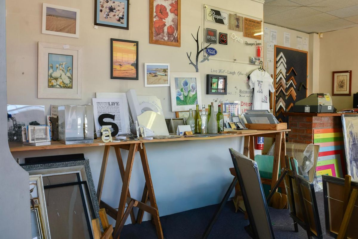 Framing, Signage Business and Premises for Sale in Port Alfred - Photo 5