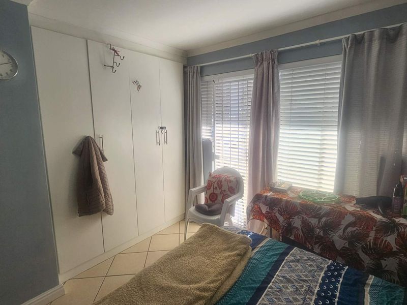 Invest smart: Easy rental, low fees & great location - Photo 7