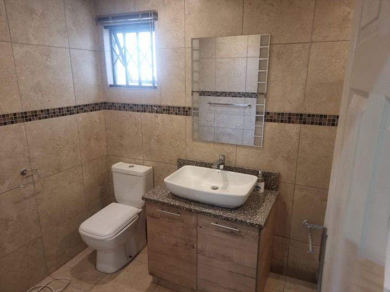 Comfy 3-Bed Home in Clayfield - Ready to Rent! - Photo 8
