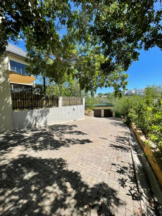 Property #2480244, House Rental Monthly in Eros