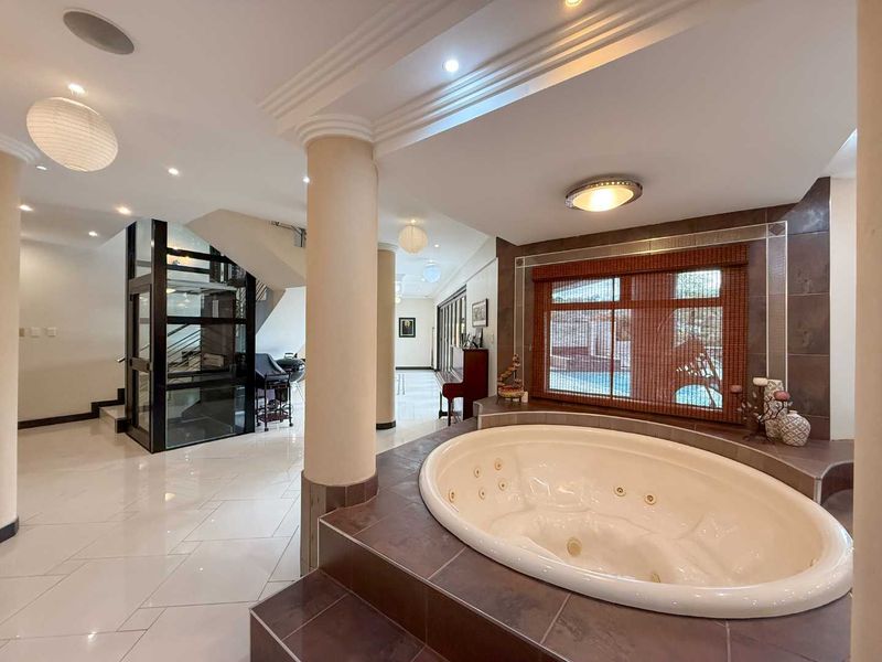 Westville Mansion - Photo 8