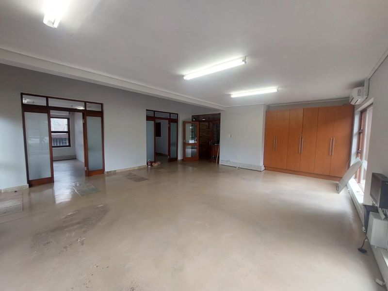 Commercial Office Space to Let | Raptors View, Safari Junction - Photo 5