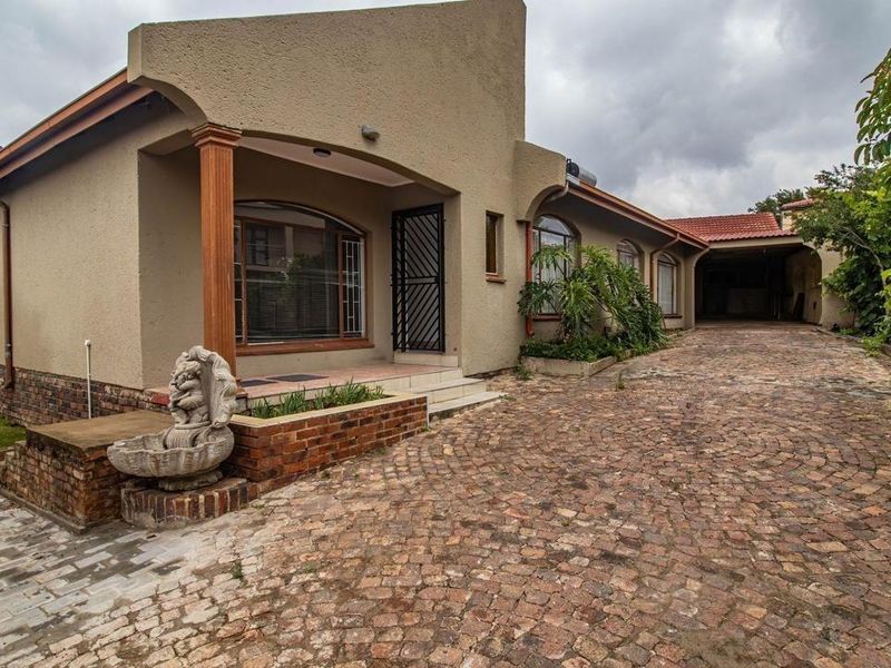 Family Home with Cottage and Great Potential - Photo 3