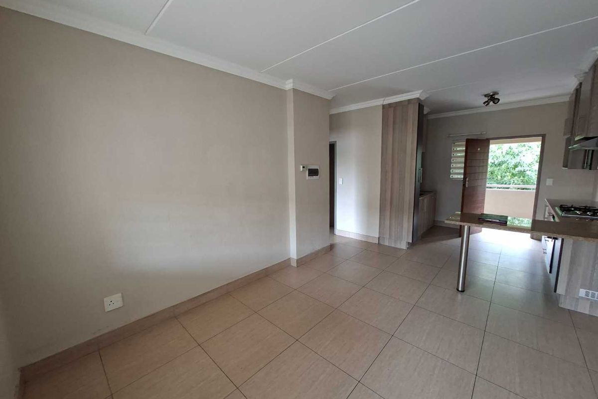 2 Bedroom Apartment For Sale - Photo 5