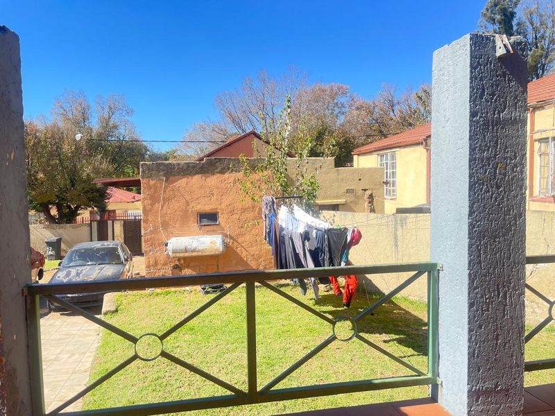 Exceptional Investment Opportunity: 8-Unit Property with Expansion Potential - Photo 6