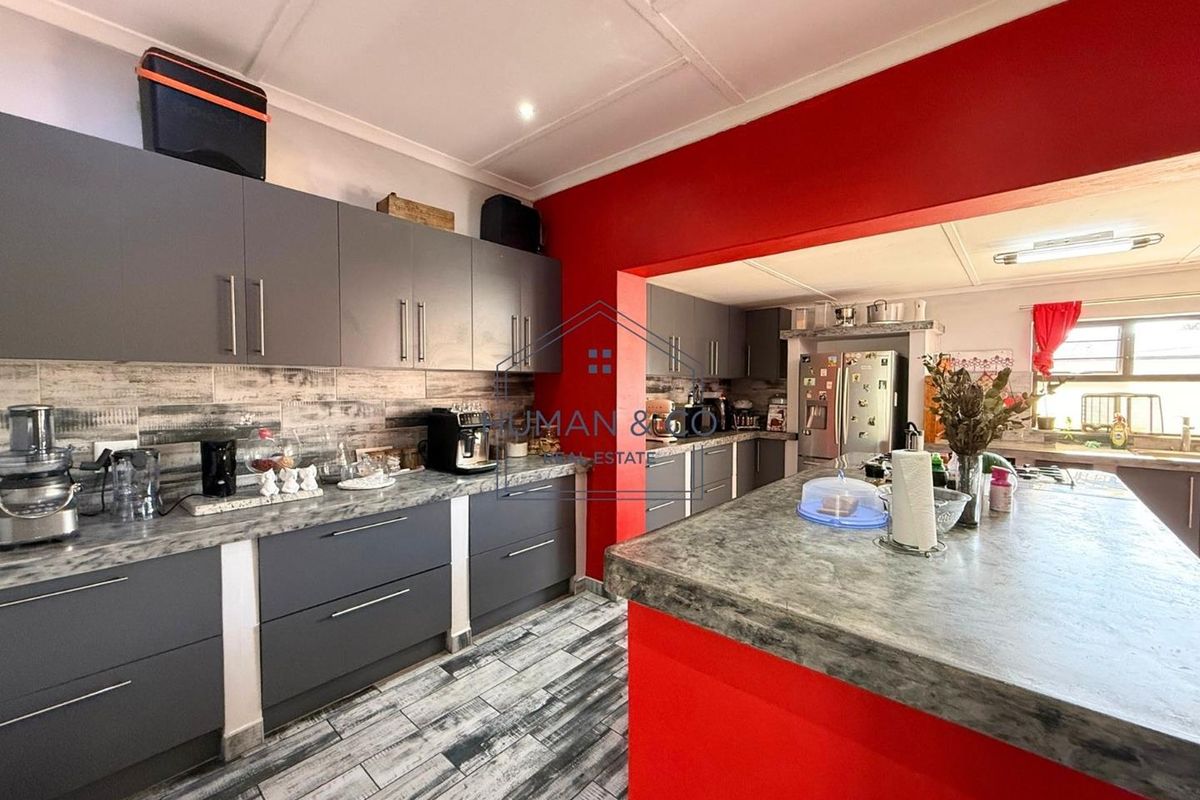 FOR SALE | PRIME CENTRAL PROPERTY WITH OFFICE POTENTIAL - Photo 5