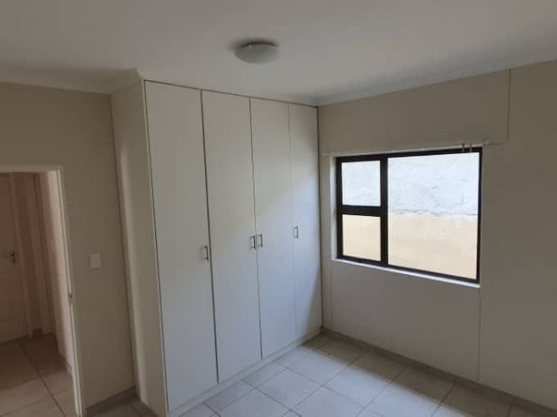 FOR SALE- 3 BEDROOM HOUSE IN ARANDIS, NAMIBIA - Photo 3