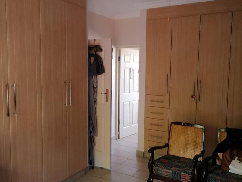 2 Bedroom Home in Retirement Village, Mookgophong - Photo 8