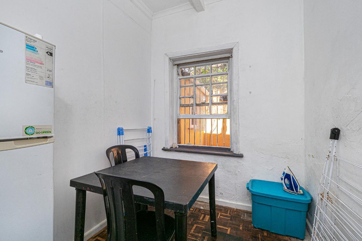 Small Semi for Sale in Mowbray - R1,35m - Photo 3