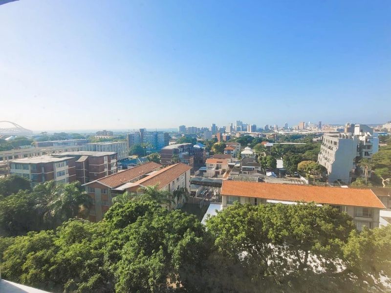 **Charming 1.5-Bedroom Apartment with Stunning Views in Durban** - Photo 6
