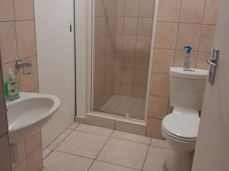 Flat for sale at The Reeds - Photo 5