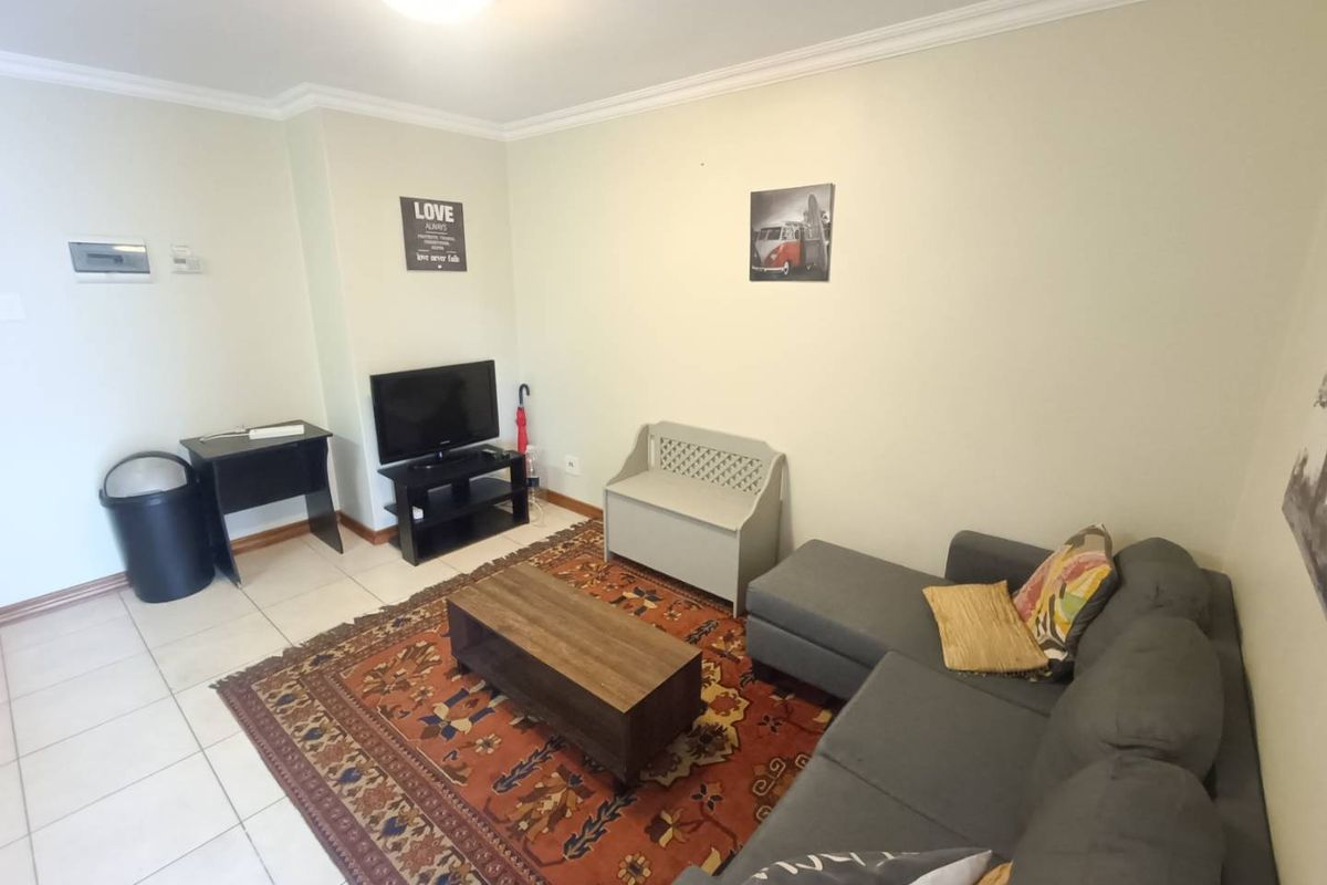 THIS FULLY FURNISHED APARTMENT IS FOR SALE IN HILLCREST!!! - Photo 5