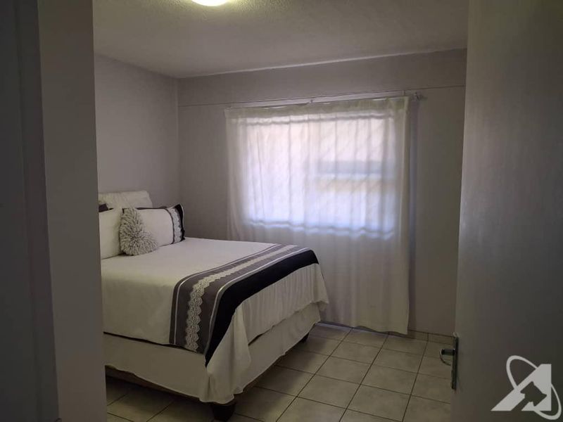 Two bedroom flat for sale in Wanahenda - Photo 8