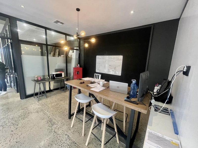 Hendra - Premium 100m2 Retail Space to Let in Durban North - Photo 6