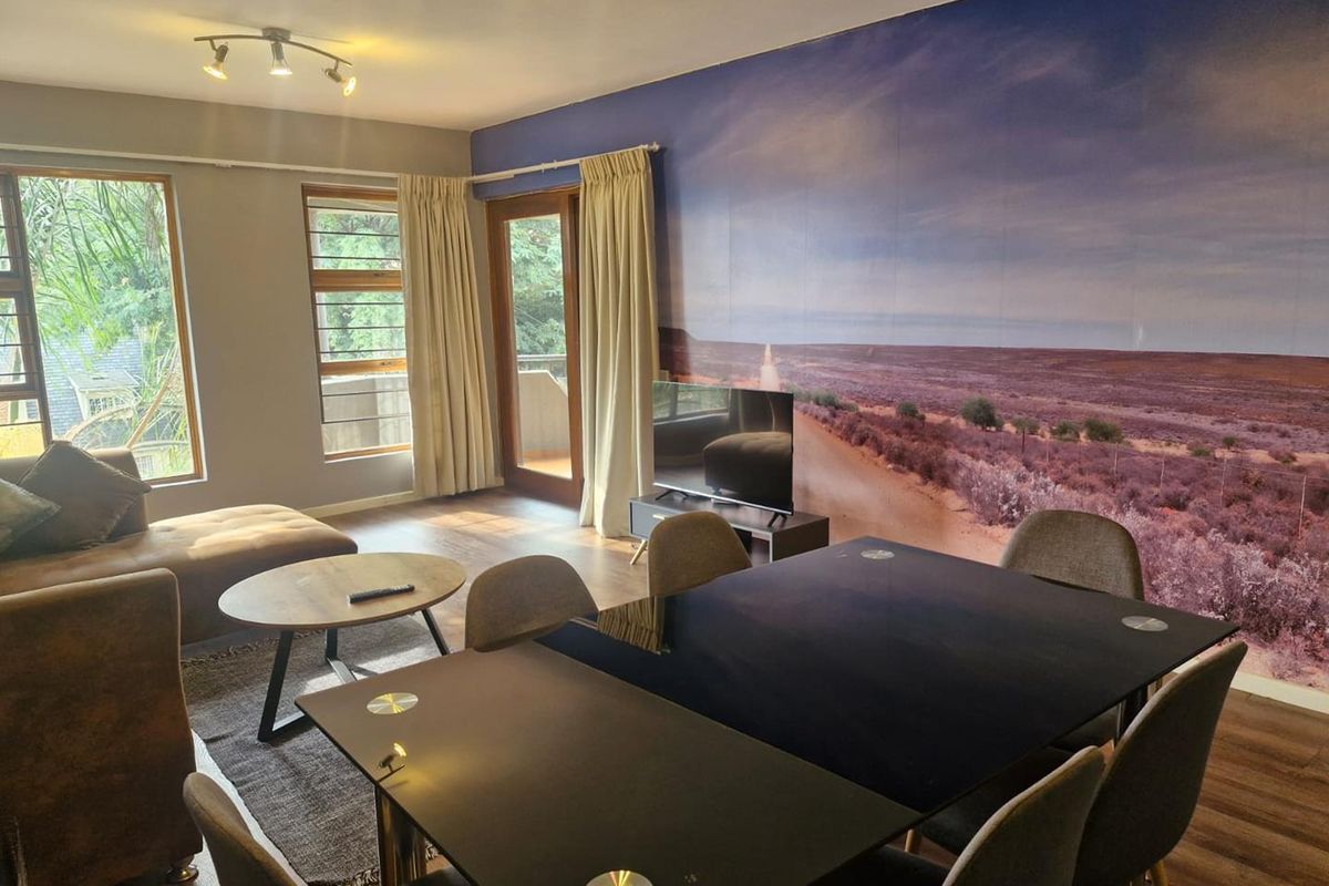Immaculate top floor 3 bedroom apartment allows air bnb - Photo 2