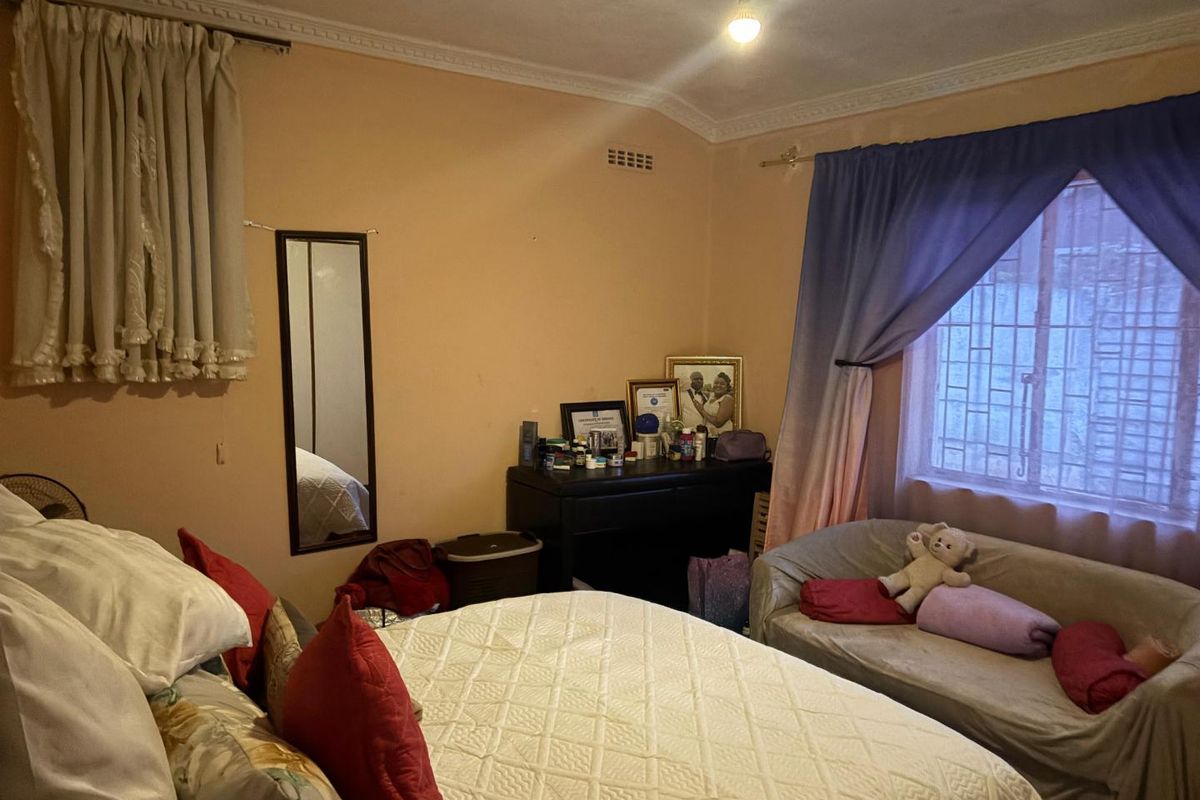 Discover Your Dream Home! - Photo 5