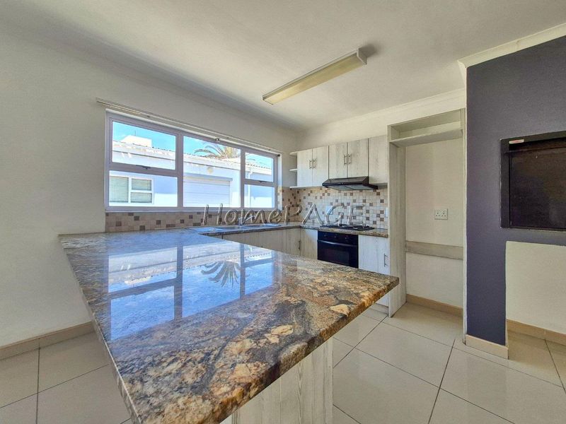 Hermes, Walvis Bay:  2 Bedroom unit in Natali Park is for Sale - Photo 5