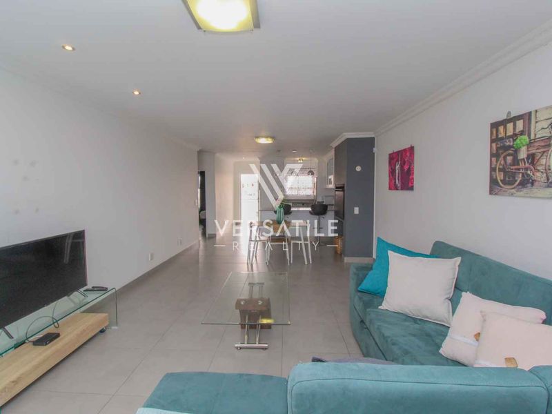 Apartment with Sea View - Photo 10