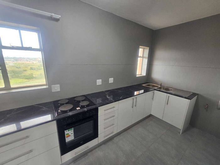 Property #2501054, Apartment Rental Monthly in Cotswold