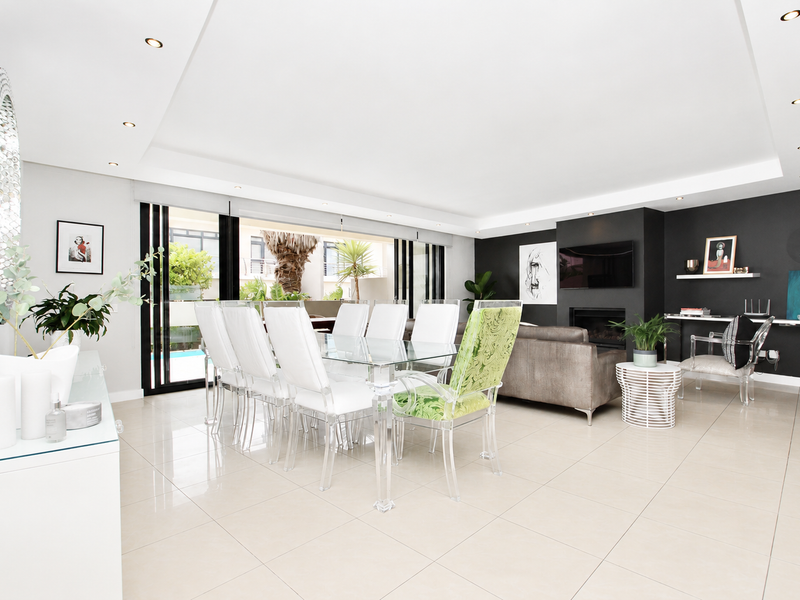 Three-Storey Home in Gated Complex at the Beach - Photo 4