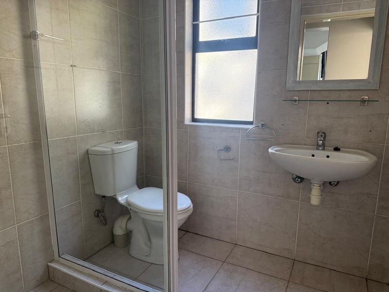 FOR RENT: GOLDEN OLDIE -  3 BEDROOM HOUSE - CENTRAL ,SWAKOPMUND - Photo 7