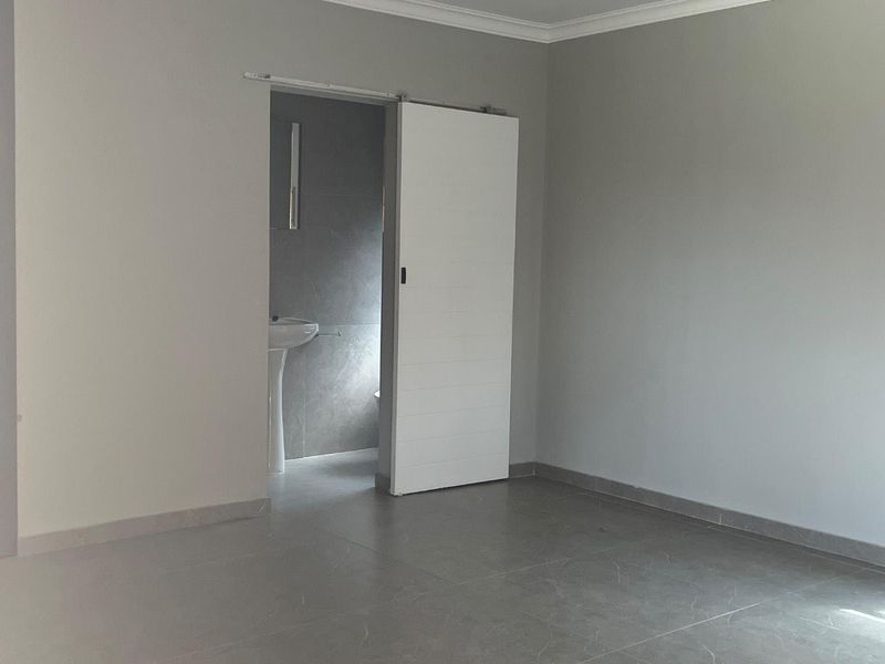 Luxury Apartments for rent. - Photo 5