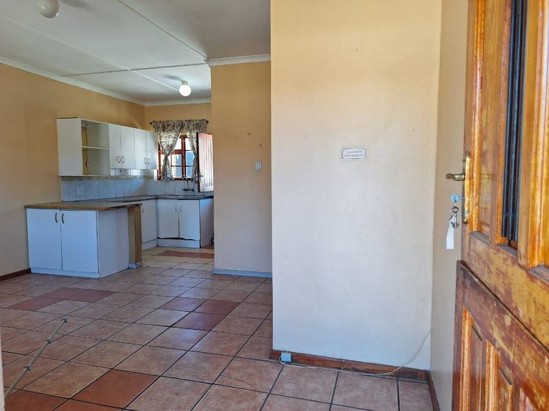 Fire the landlord! - Photo 6