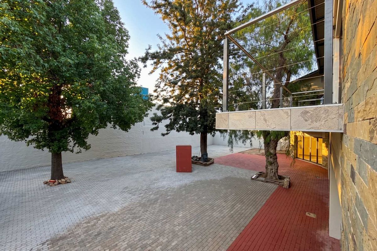 Office Space TO LET in Windhoek CBD - Photo 5