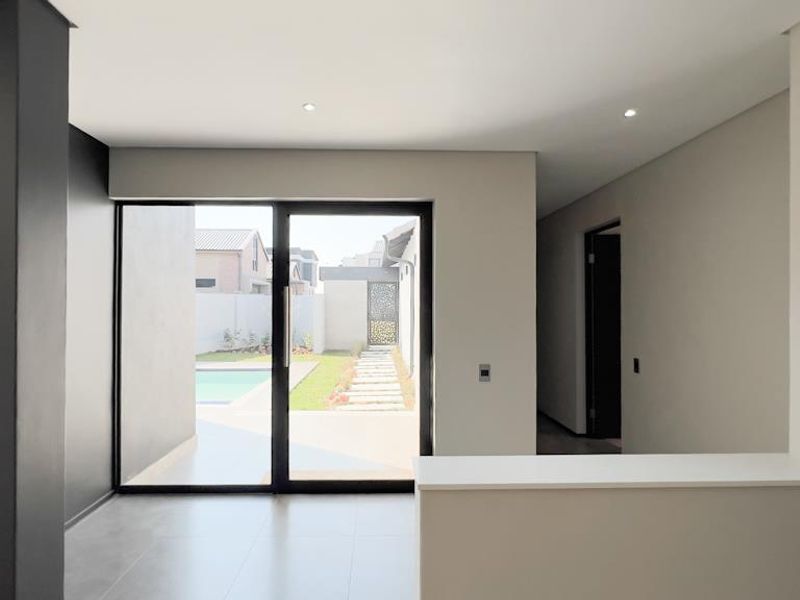 Designed Around Family. Built for Entertaining. - Photo 6