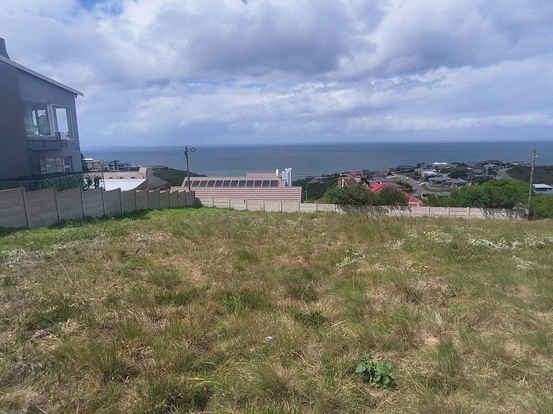 Prime 869m2 Vacant Land in Dana Bay - Photo 2