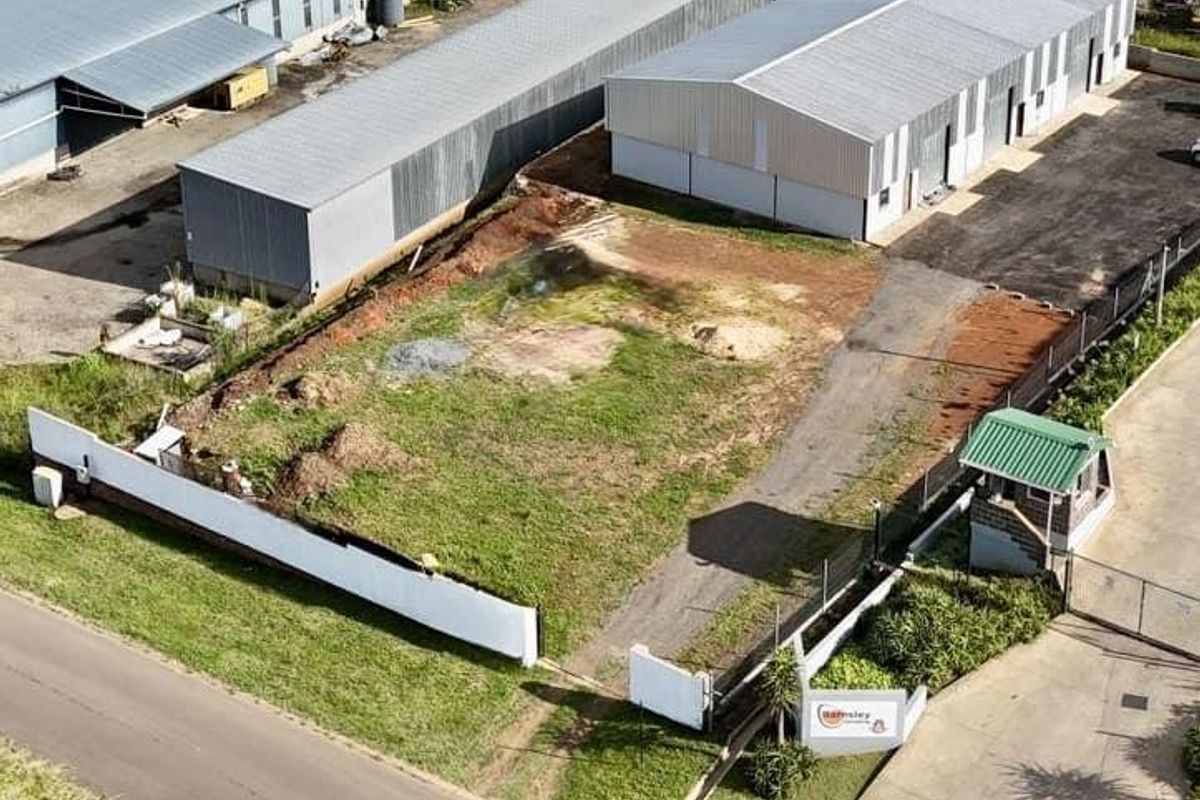 Newly Built Industrial Warehouse with Subdivision Potential - Photo 5