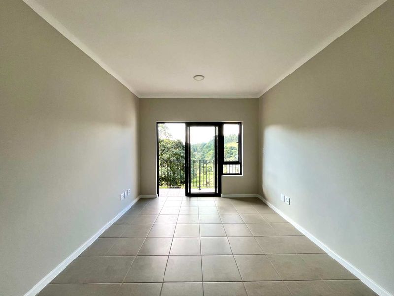 Brand New 2-Bed Apartment in The Woods Estate – Waterfall - Photo 4