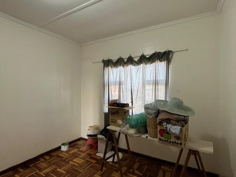 1 Spacious Flat to Rent in Sidwell - Photo 4