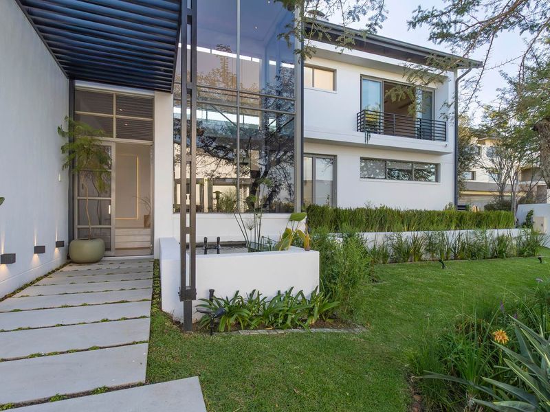 Refined International Living in Waterfall Country Village - Photo 2