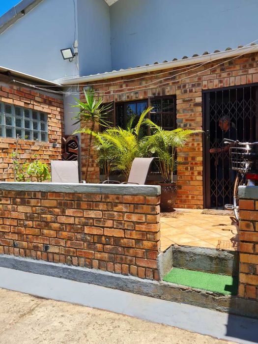 Property #2344231, Apartment For Sale in St Lucia Central