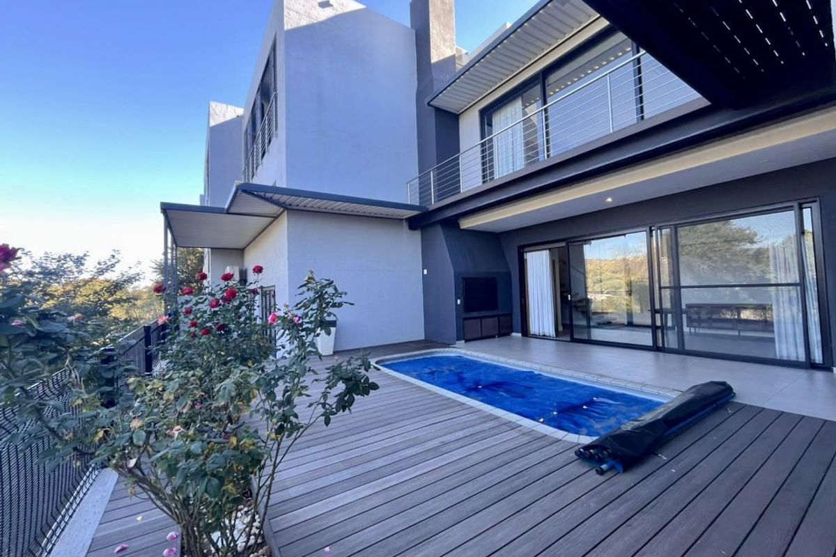 An Exclusive Address for the Discerning Tenant - Photo 4