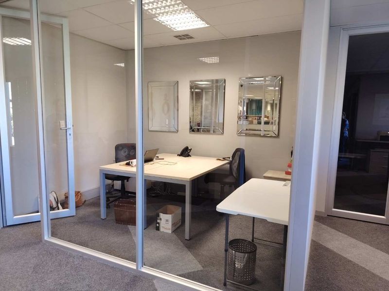 Prime 512 sqm Office Space for Sale in Brooke Office Park - Photo 9