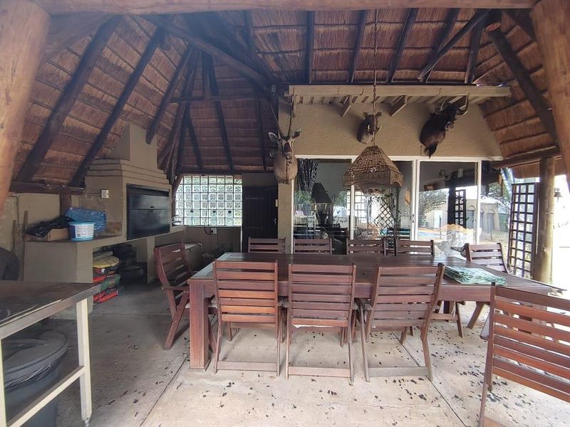 Spacious 2.3ha Lifestyle Property with Established Rental Income - Photo 3
